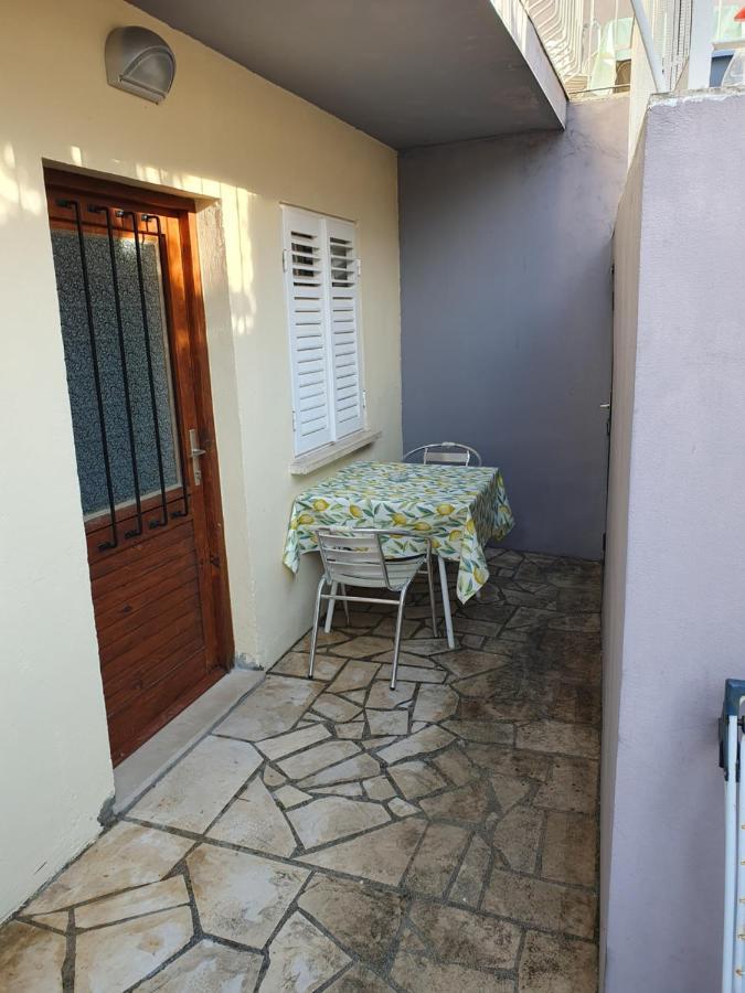 Apartments Vila Dana Dubrovnik Exterior photo